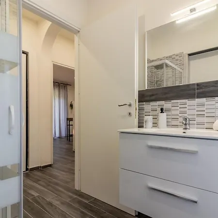 公寓 View Holidays 斯培西亚