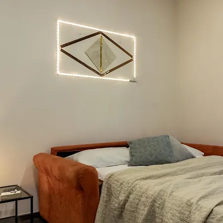 View Holidays 斯培西亚