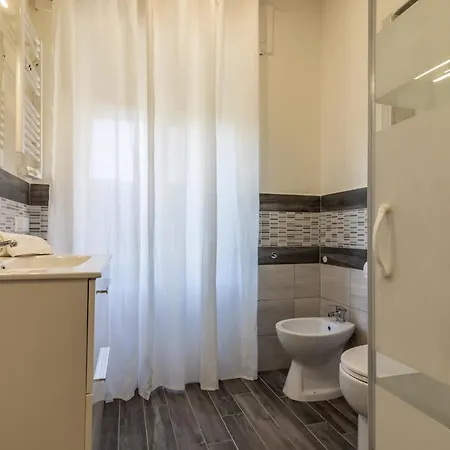 View Holidays شقة