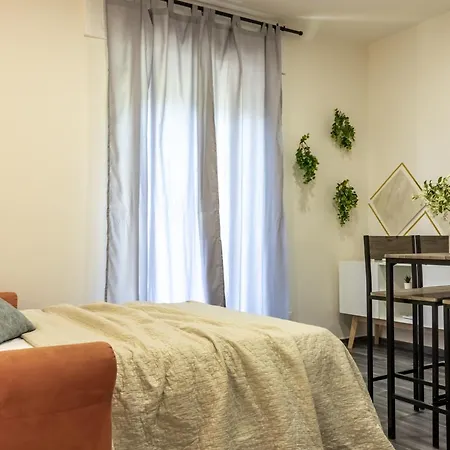 Апартаменты View Holidays